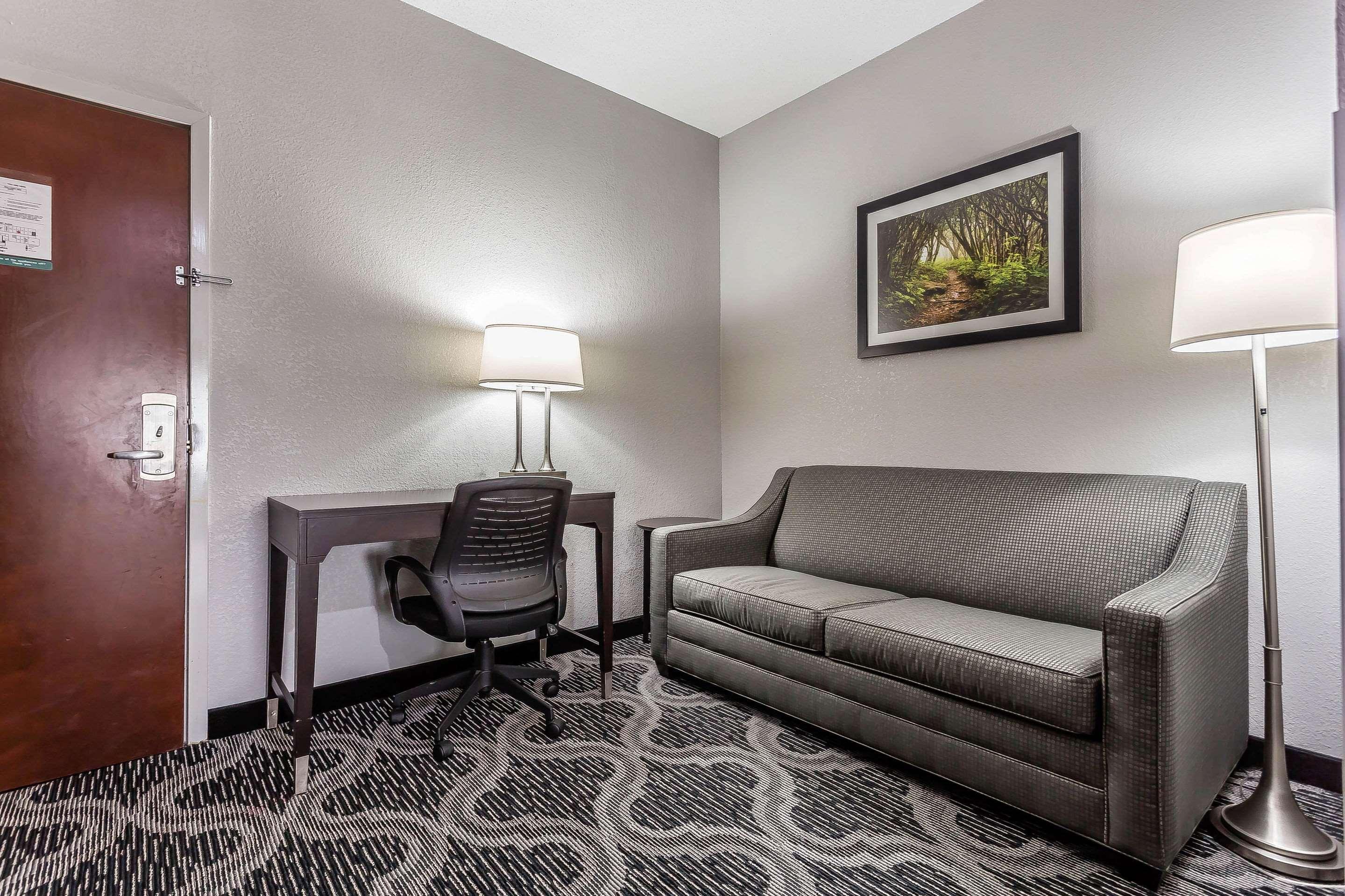 Quality Suites Pineville - Charlotte Exterior foto
