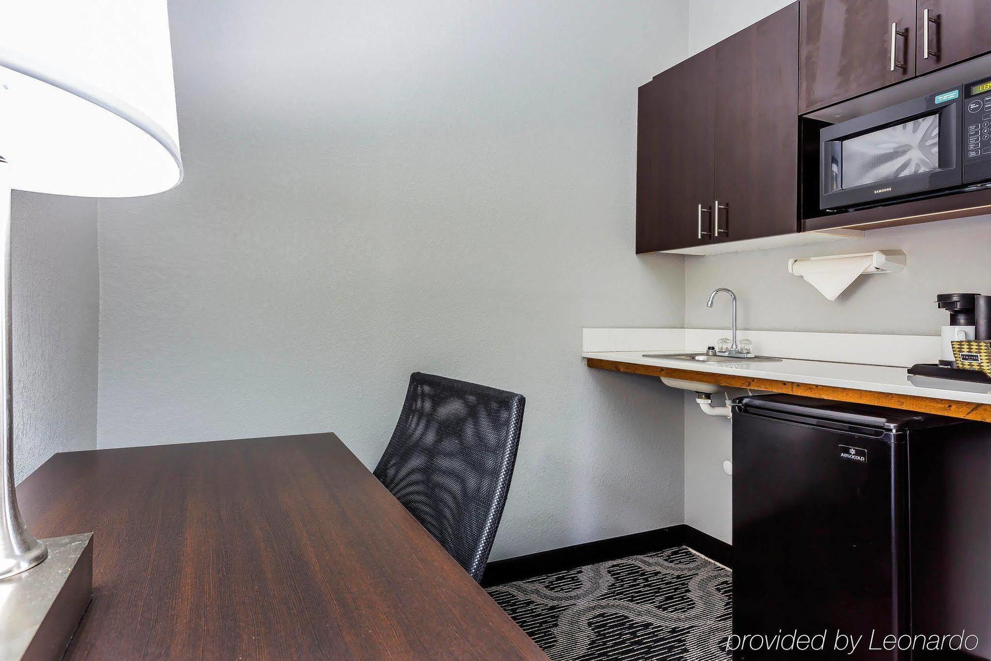 Quality Suites Pineville - Charlotte Exterior foto